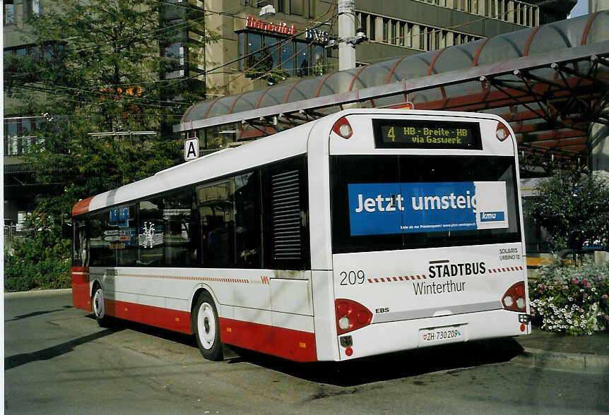 (071'508) - SW Winterthur - Nr. 209/ZH 730'209 - Solaris am 4. Oktober 2004 beim Hauptbahnhof Winterthur