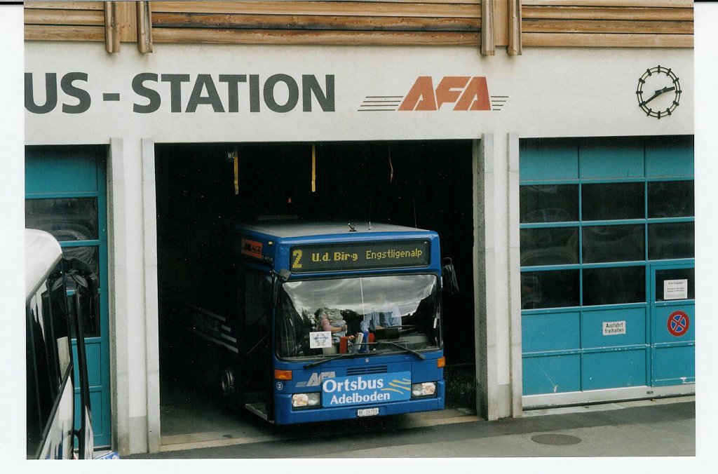 (071'821) - AFA Adelboden - Nr. 3/BE 26'703 - Mercedes am 7. Oktober 2004 im Autobahnhof Adelboden