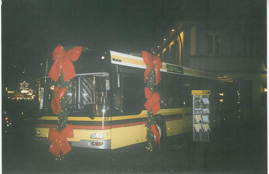 (072'908) - STI Thun - Nr. 83/BE 543'383 - MAN am 2. Dezember 2004 in Thun, Aarefeldplatz (Einsatz Fahrplanwechsel)