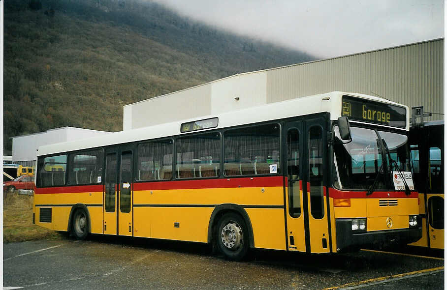 (073'707) - PostAuto Bern-Freiburg-Solothurn - Nr. 503 - Mercedes/R&J (ex P 25'369) am 3. Januar 2005 in Biel, Rattinbus