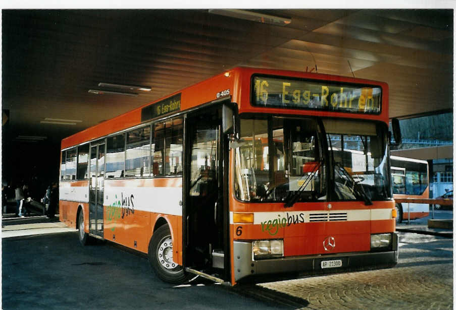 (073'816) - VBH Herisau - Nr. 6/AR 21'300 - Mercedes am 8. Januar 2005 beim Bahnhof Herisau