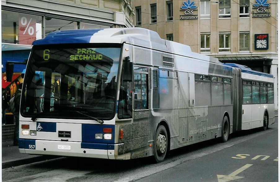 (075'135) - TL Lausanne - Nr. 557/VD 1655 - Van Hool am 24. Februar 2005 in Lausanne, Bel-Air