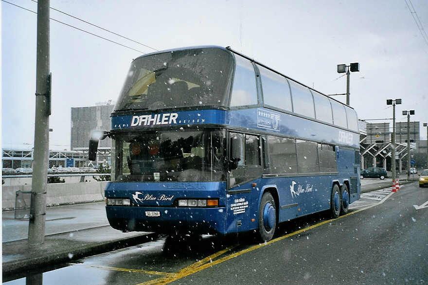 (075'525) - Dhler, Abtwil - SG 1760 - Neoplan am 6. Mrz 2005 in Genve, Aroport