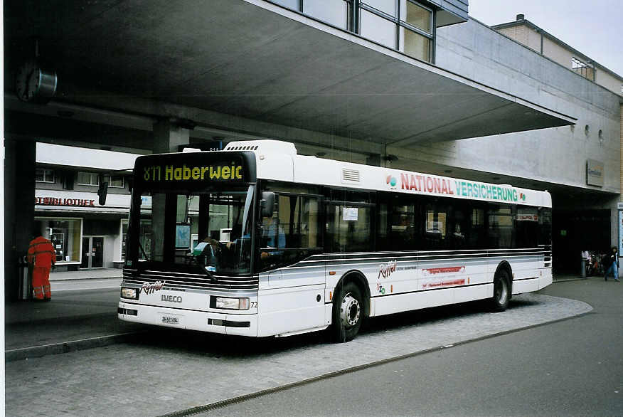 (075'827) - Ryffel, Uster - Nr. 72/ZH 661'684 - Iveco am 31. Mrz 2005 beim Bahnhof Uster