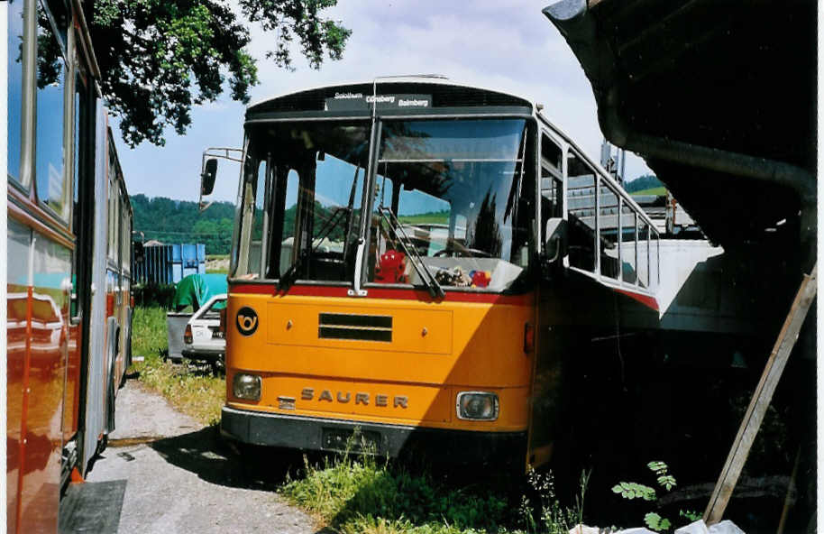 (076'913) - Ryser, Auswil - Saurer/Hess (ex Flury, Balm) am 29. Mai 2005 in Oberburg, Ziegelgut