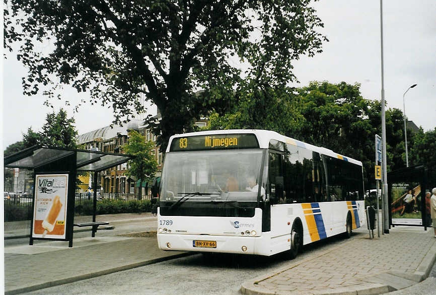 (078'912) - Hermes, Kampen - Nr. 1789/BN-XV-66 - VDL Berkhof am 21. Juli 2005 beim Bahnhof Venlo