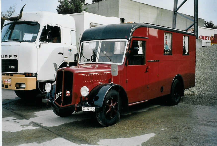 (079'807) - Mller, Lauerz - SZ 44'050 - Berna/Hess (ex KTA Bern) am 27. August 2005 in Niederbipp, Saurertreffen