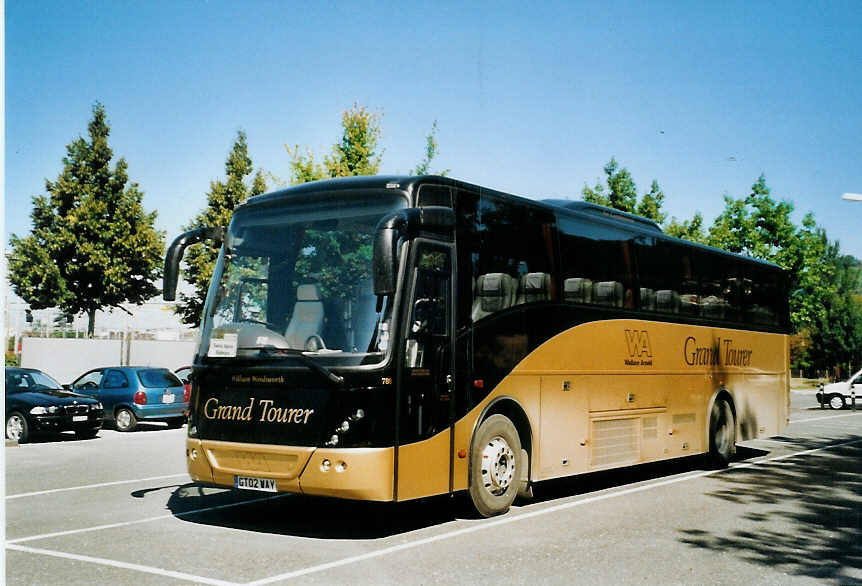 (080'213) - Aus England: Wallace, Torquay - Nr. 789/GT02 WAY - Volvo am 31. August 2005 in Thun, Seestrasse