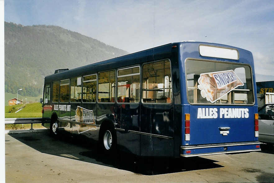 (081'122) - EAB Engelberg - Volvo/R&J (ex STI Thun Nr. 27; ex SAT Thun Nr. 27) am 20. Oktober 2005 in Stans, Brunner