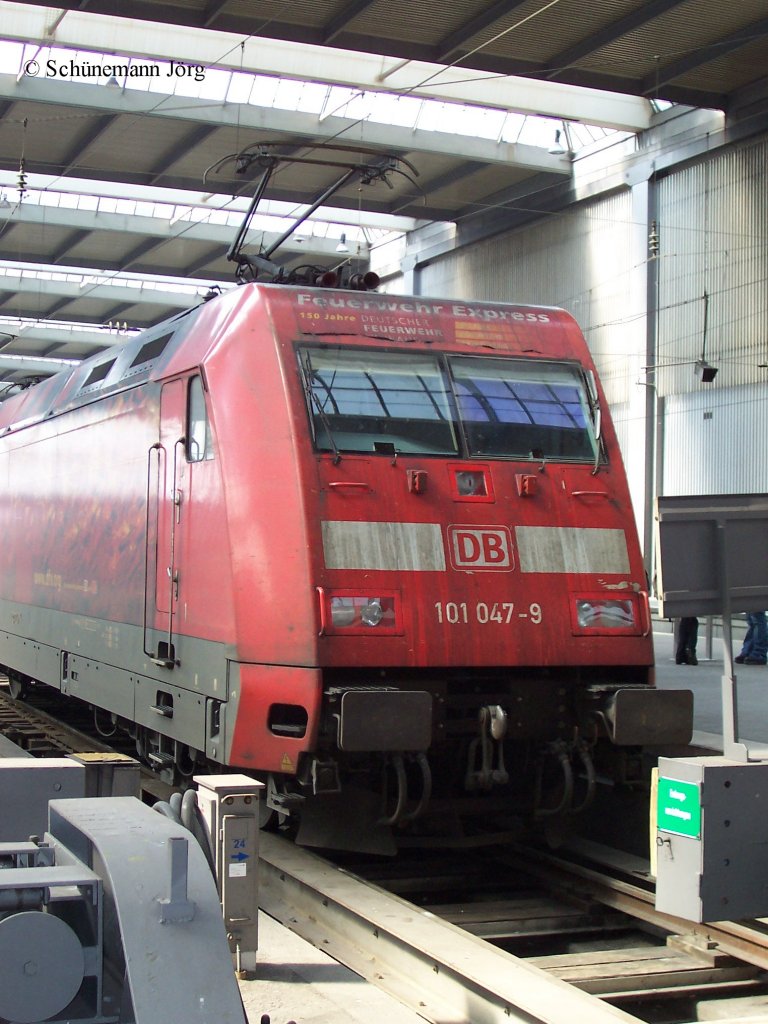 101 047 150 Jahre Deutscher Feuerwehr Verband DFB Ulm 2005 31.03.2005 im Mnchner Hbf