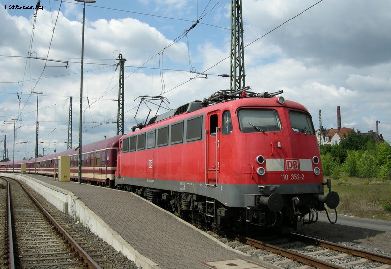 110 352-2 Media Markt Sternfahrt nach Hannover Abstellung Hannover 30.05.2009