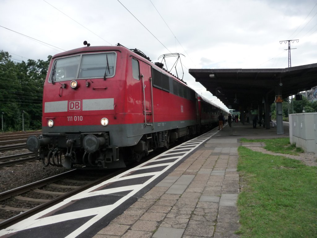 111 010 hat am 08.08.2012 Kln-West erreicht.
RB48 -> Wuppertal Hauptbahnhof