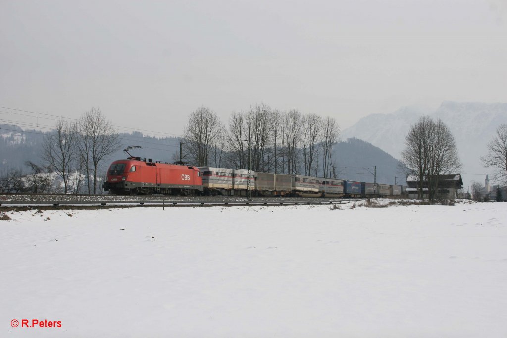 1116 062-9 mit dem TEC 42166 Wechselpritschen Terratrans/Panneuropa bei Niederaudorf. 04.02.11