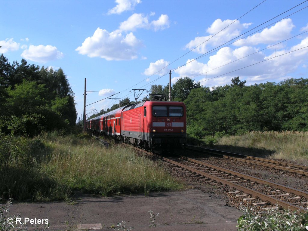 112 101-1 erreicht gleich ihr Ziel Eisenhttenstadt, ex HP Vogelsang. 13.08.08