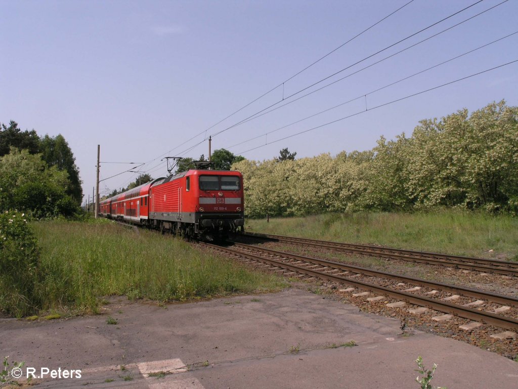 112 109-4 zieht beim ex HP Vogelsang den RE1 Eisenhttenstadt. 30.05.08