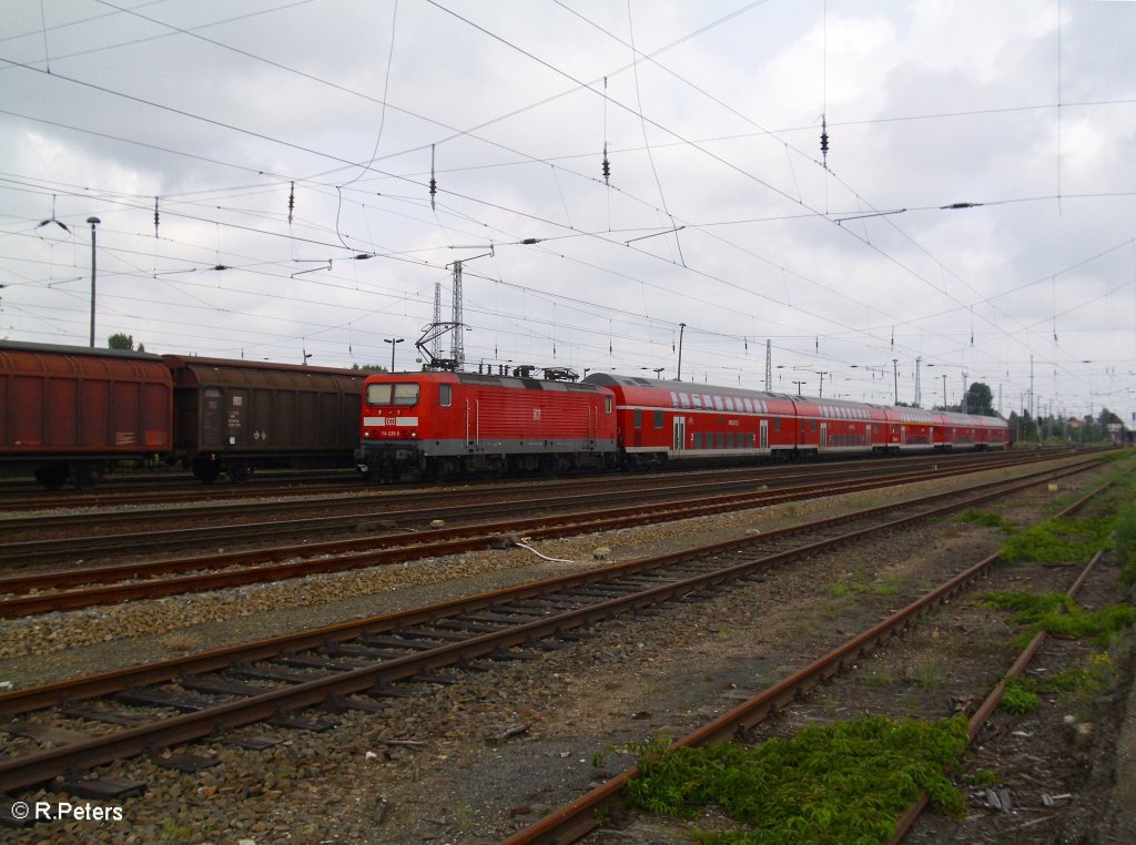 114 035-9 steht mit dem RE38022 nach Magdeburg HBF in Eisenhttenstadt bereit. 13.08.10