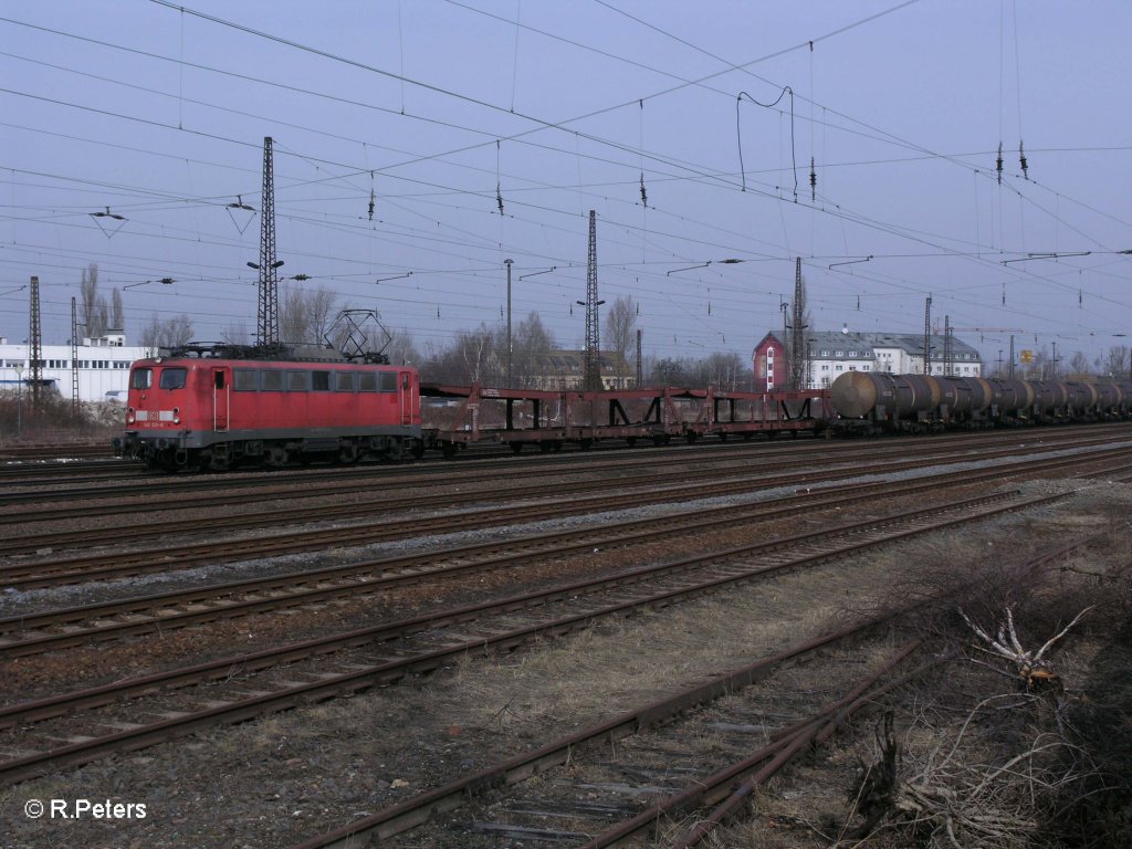 140 501-6 mit leeren Autotransportzug in Leipzig Schnefed. 12.03.11