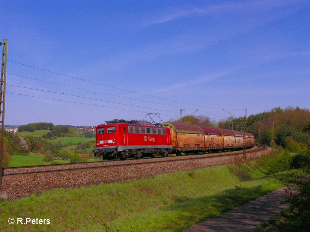 140 806-1 zieht ein Autozug bei Edlhausen. 03.05.08