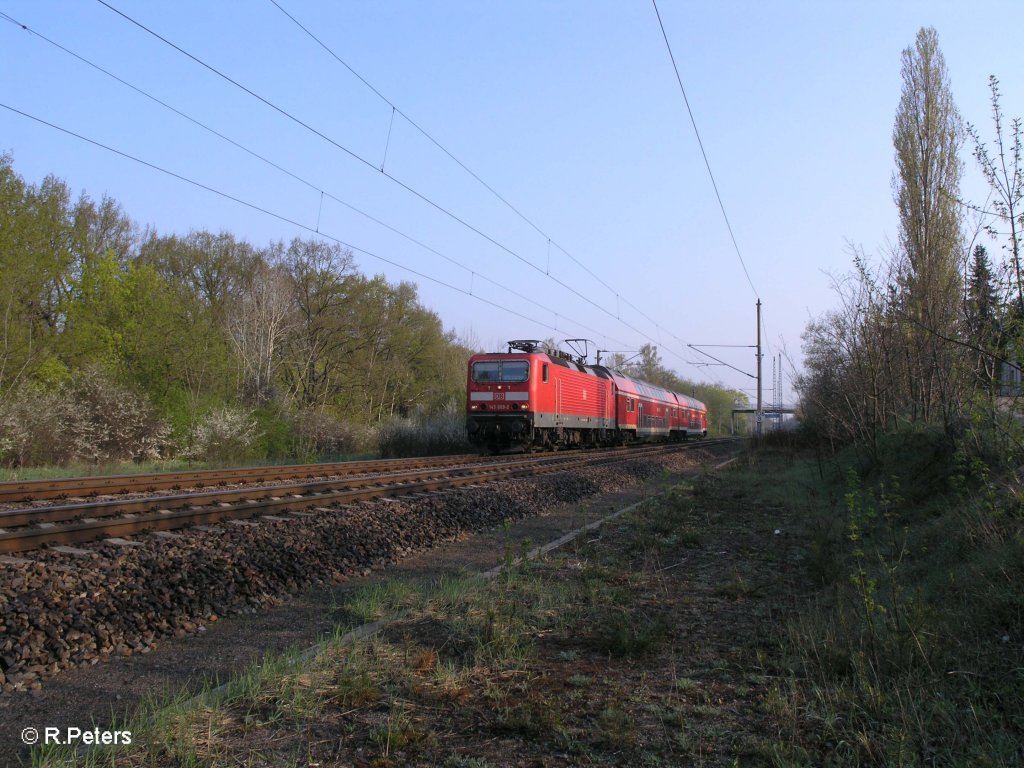 143 809-2 verlsst Eisenhttenstadt als RE 18209 Cottbus 19.04.11
