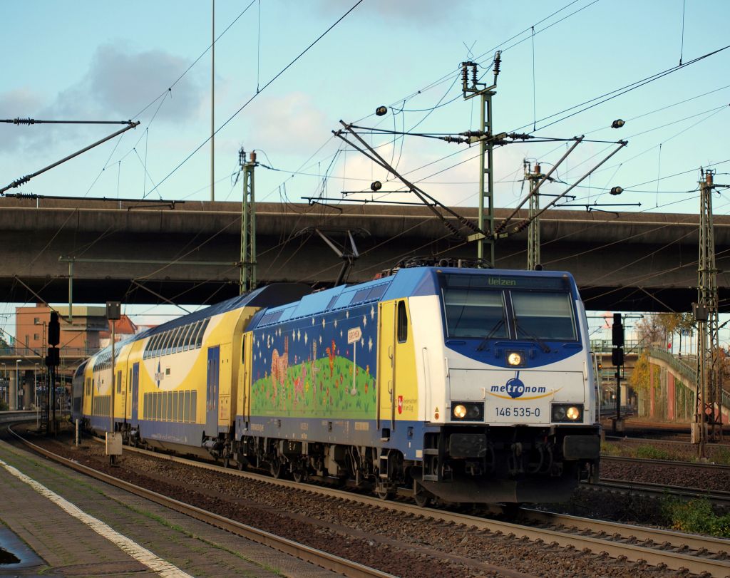 146 535-0  Rizzi  fuhr mit dem ME nach Uelzen aus dem Bahnhof Hamburg-Harburg am 6.11.