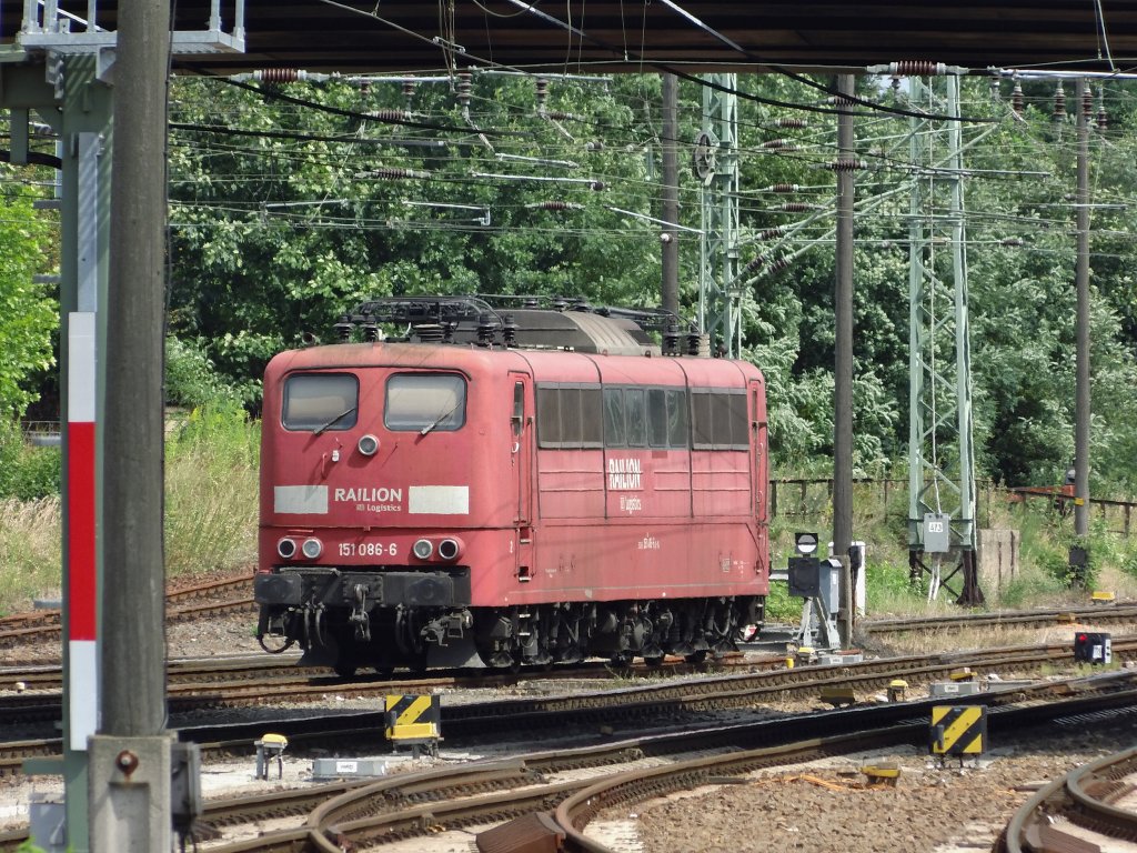 151 086 in Cottbus, 30.07.2013.