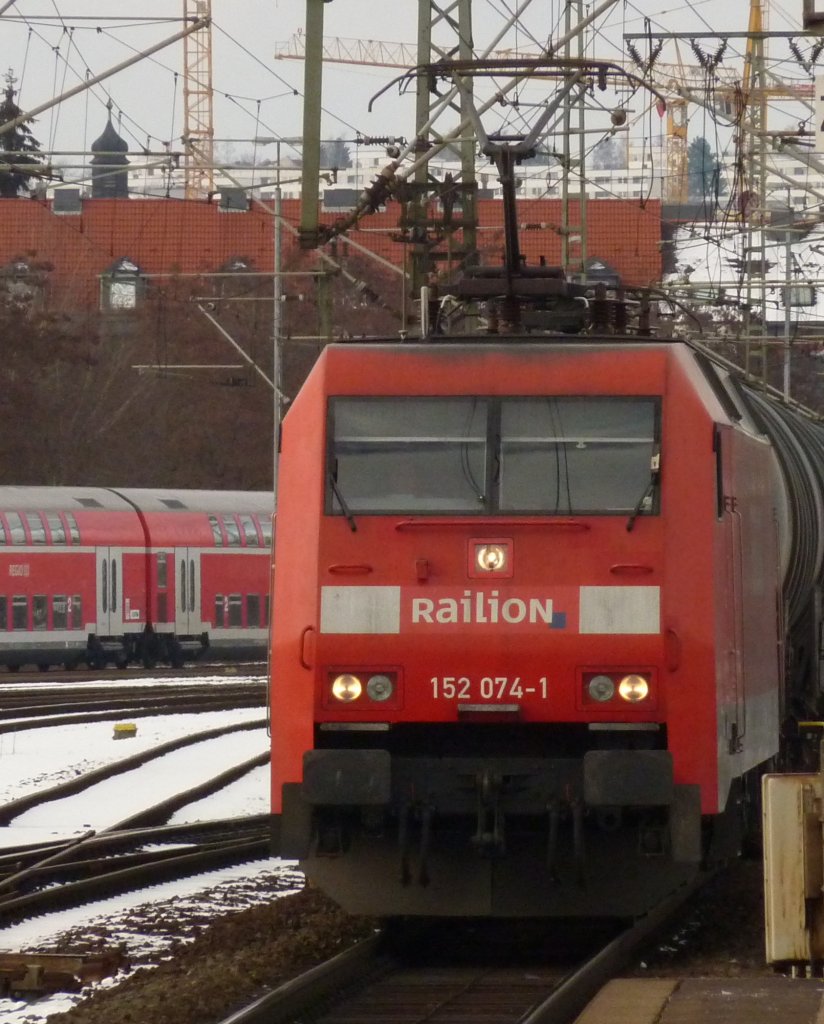 152 074 mit Gterzug am 21.02.10 in Fulda