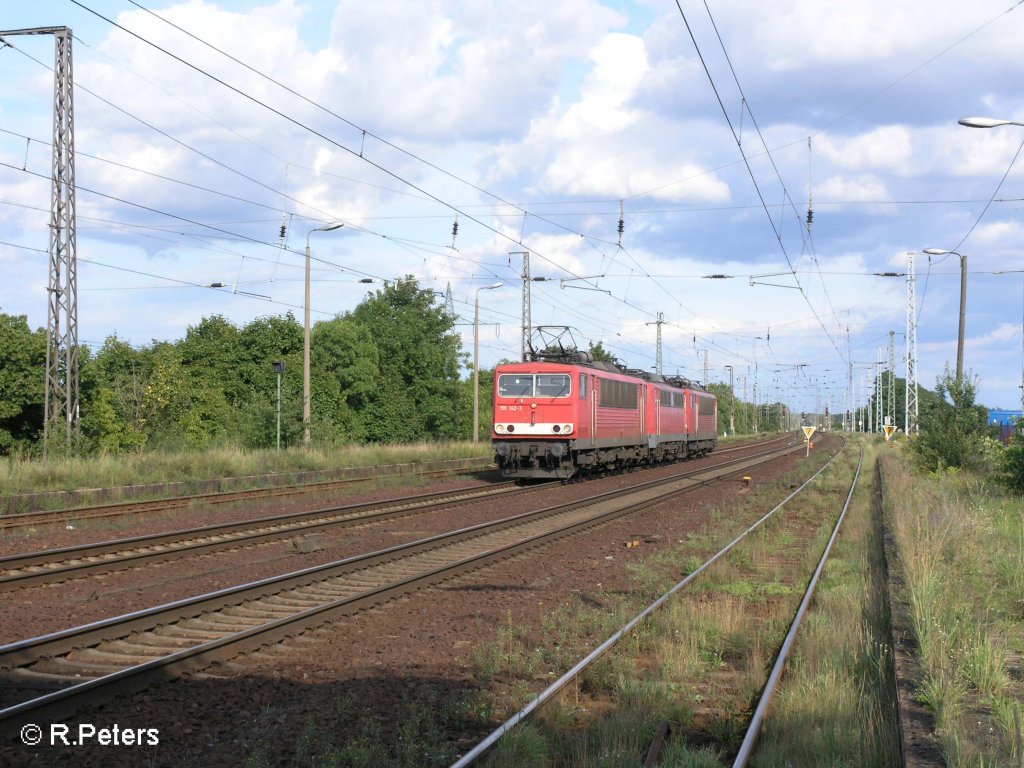 155 142-3 berfhrt in Saarmund die 140 774 + 155 014. 17.08.08