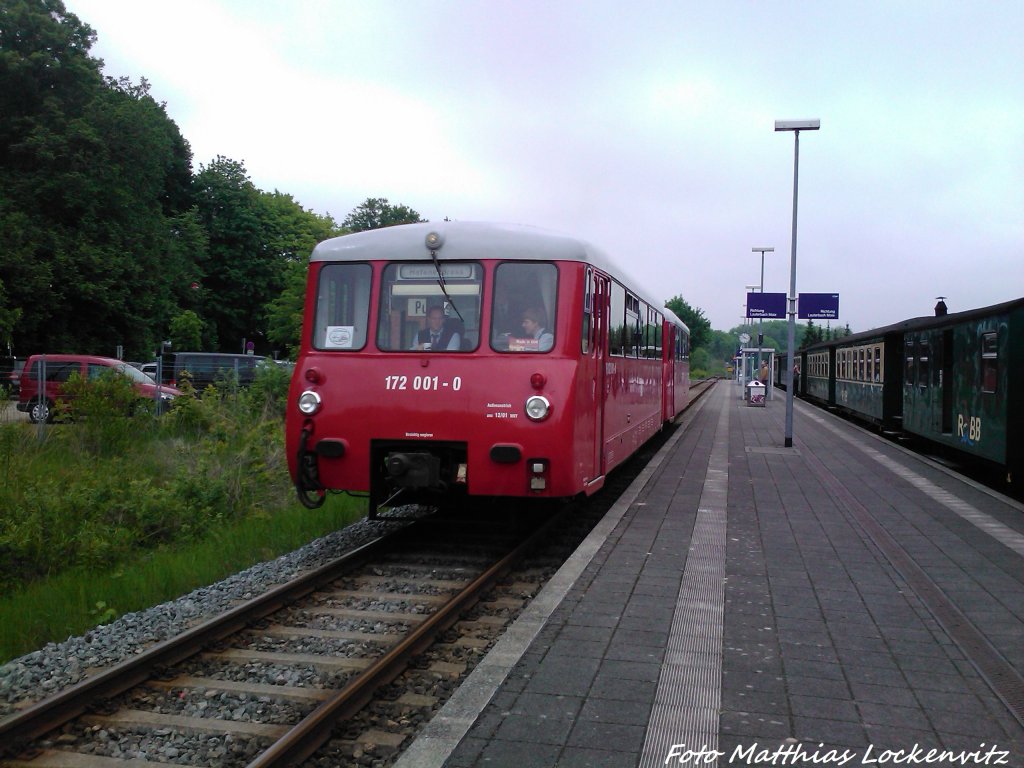 172 001-0 & 172 601-7 bei der Ausfahrt aus Putbus in Richtung Lauterbach Mole am 1.6.13