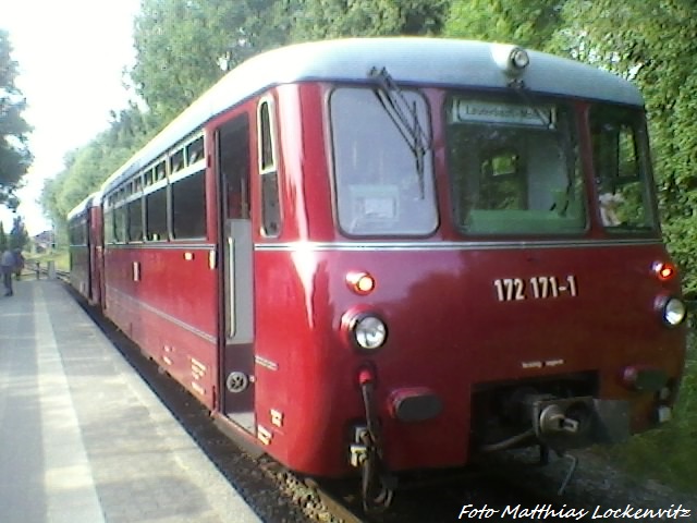 172 132 & 172 171 im Bahnhof Lauterbach Mole am 27.7.13