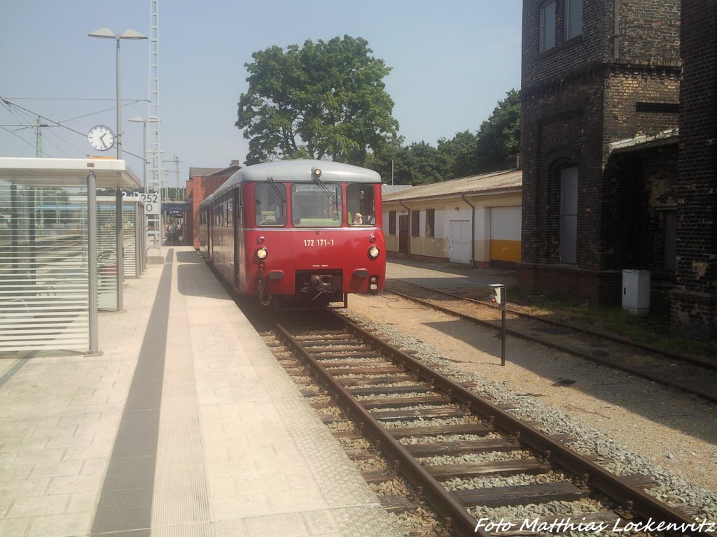 172 132 & 172 171 im Bahnhof Bergen auf Rgen am 27.7.13