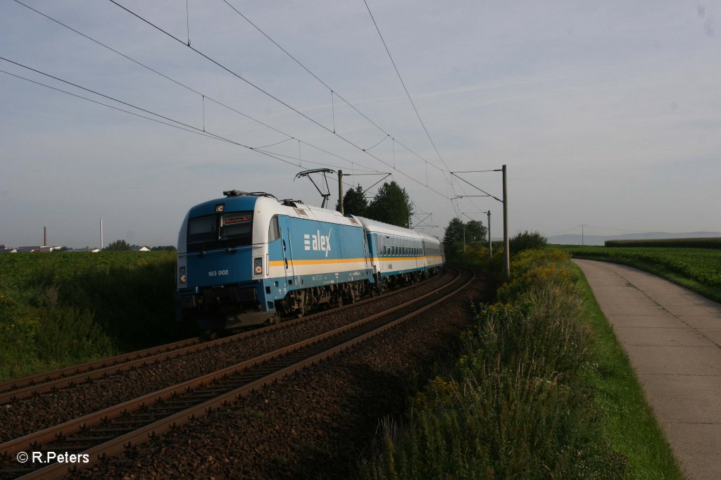 183 002 mit ALX84107 nach Mnchen bei Altegolsheim. 03.08.11