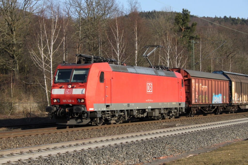 185 148 mit Gterzug am 08.03.11 in Vollmerz