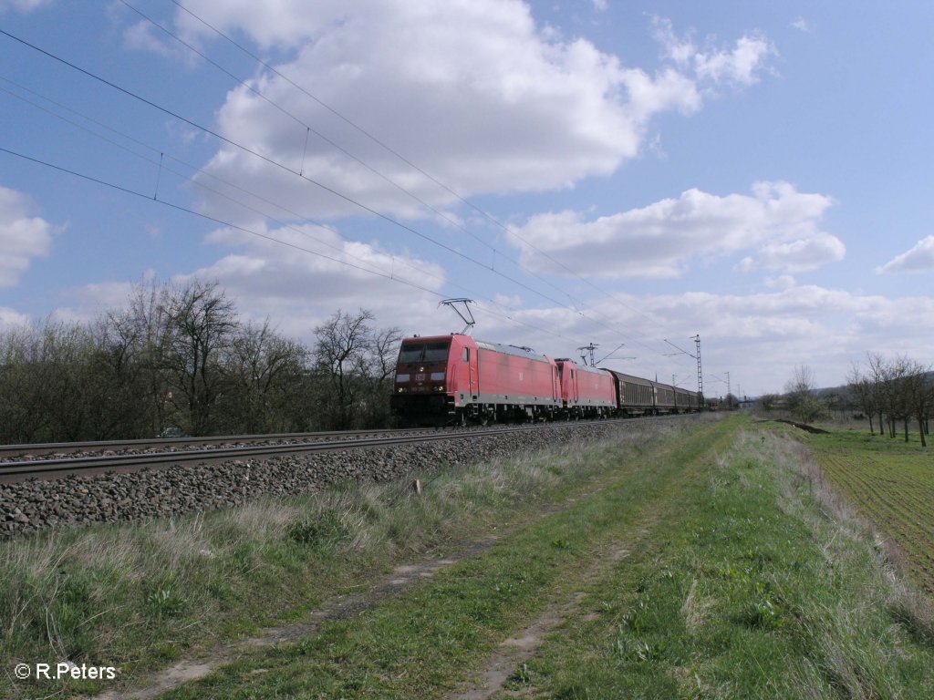 185 386 +382 ziehen ein gemischten Gterzug bei Thngersheim. 10.04.10