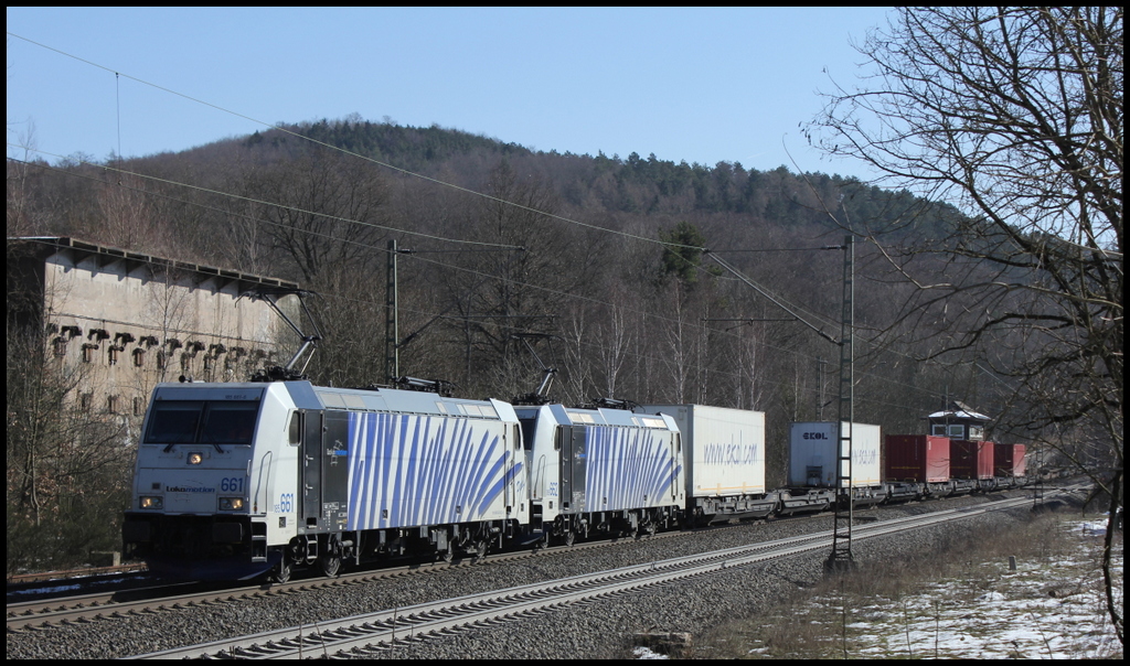 185 661 (Paul) und 185 662 mit dem Ekol Zug am 02.03.13 in Vollmerz