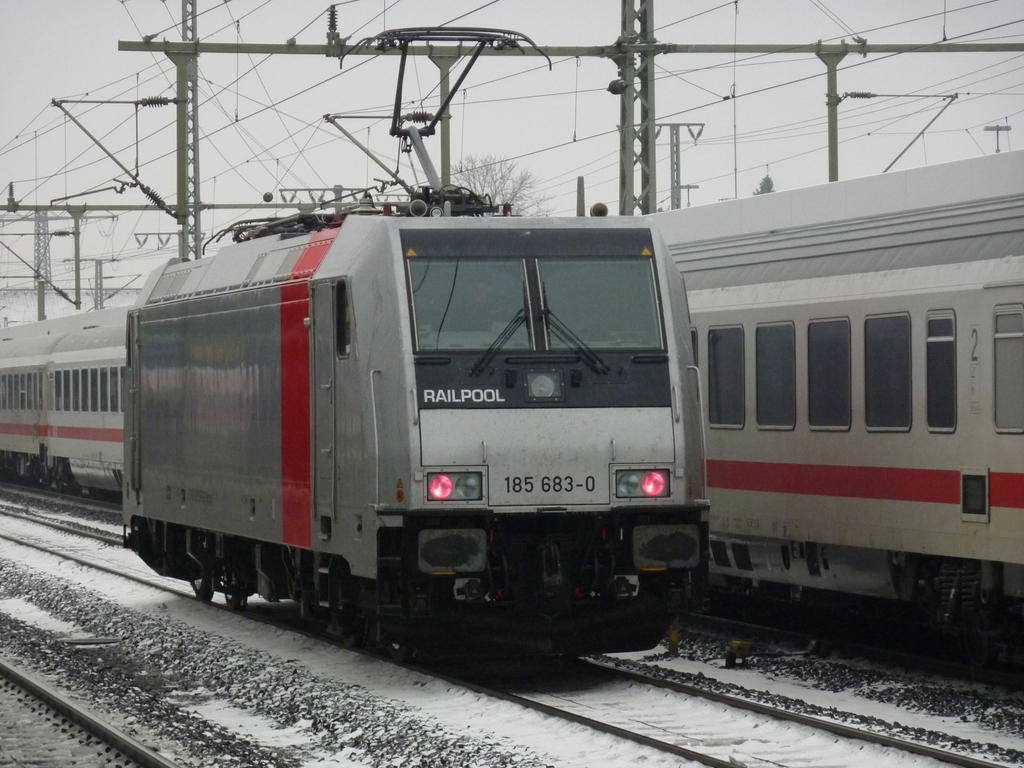 185 683-0 von Railpool am 08.12.10 in Fulda
