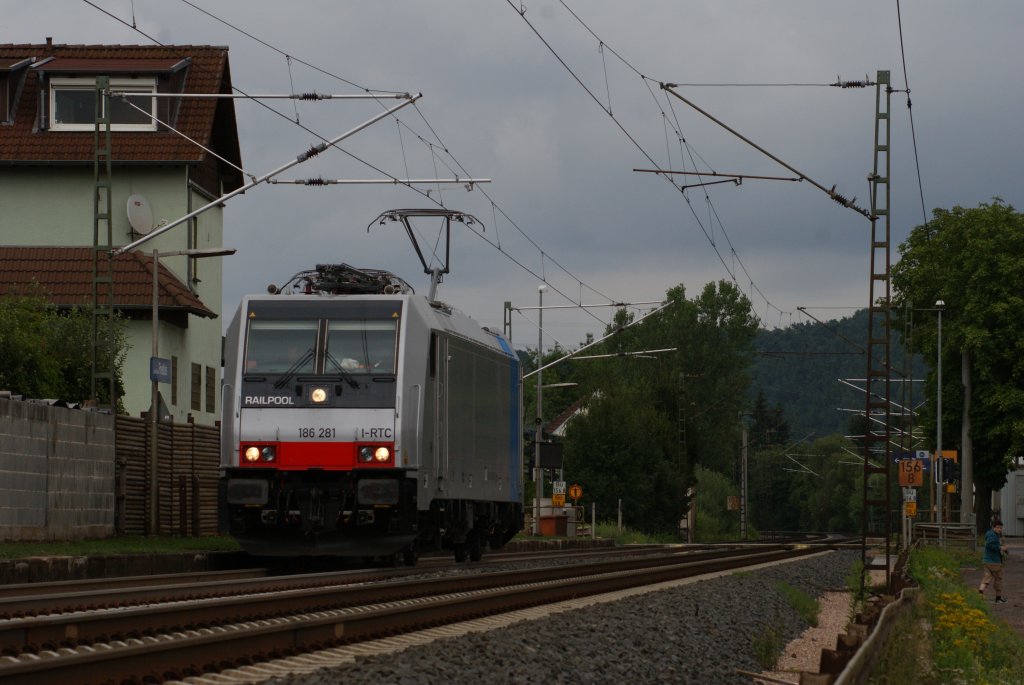 186 281 auf Testfahrt in Ludwigsau-Friedlos am 06.08.2010