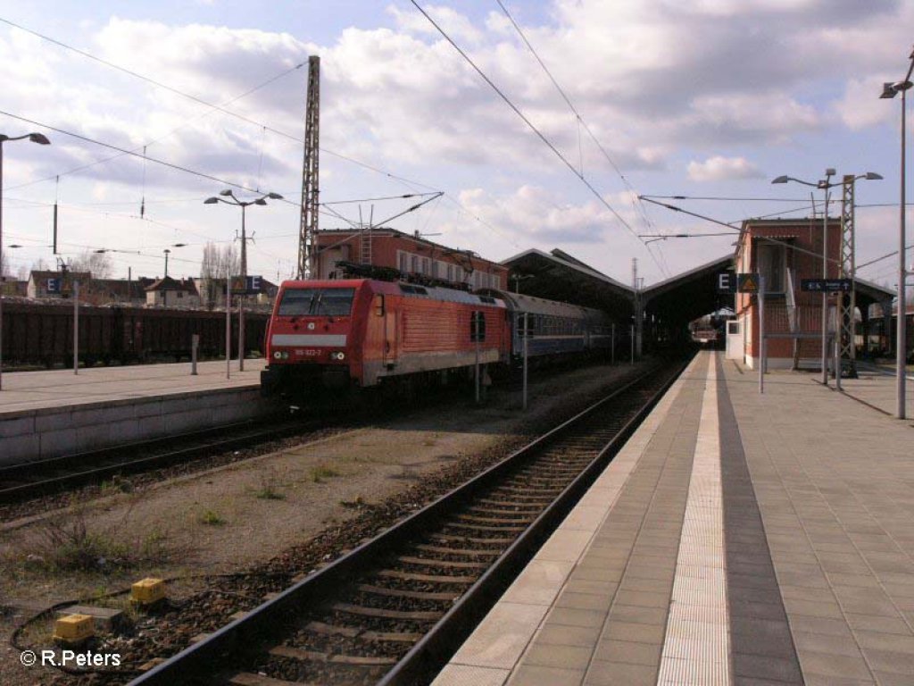 189 022-7 hat Frankfurt/Oder mit den D247 nach Moskau erreicht. 20.04.08