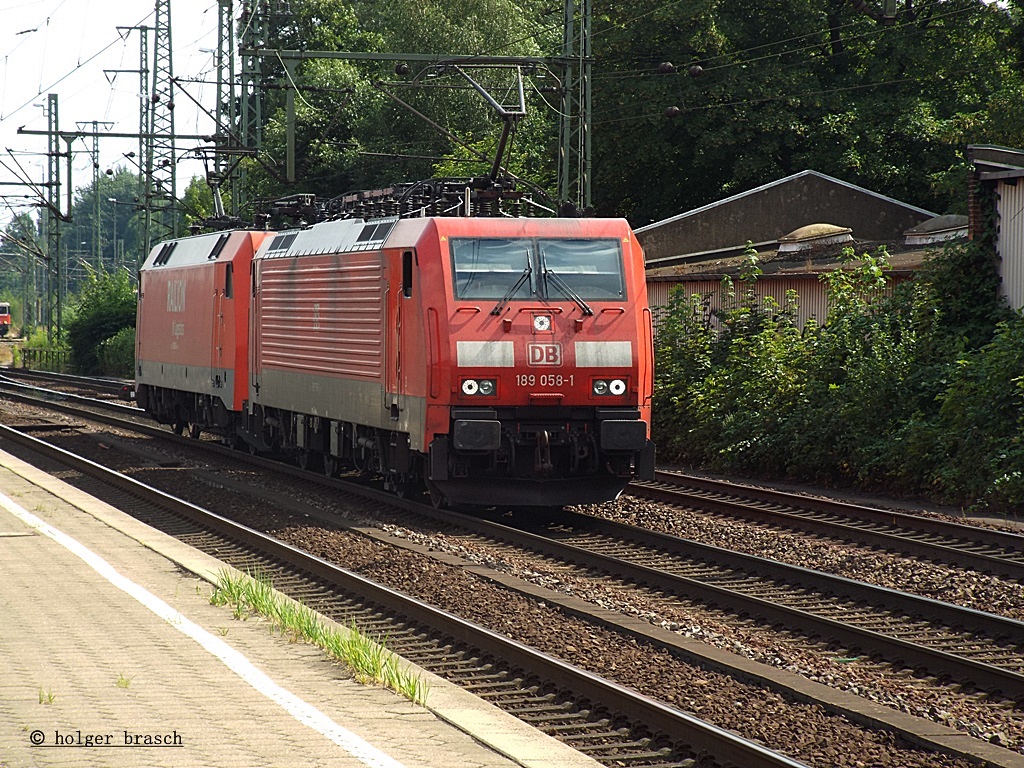 189 058-1 und 152 085-4 fuhren lz durch hh-harburg