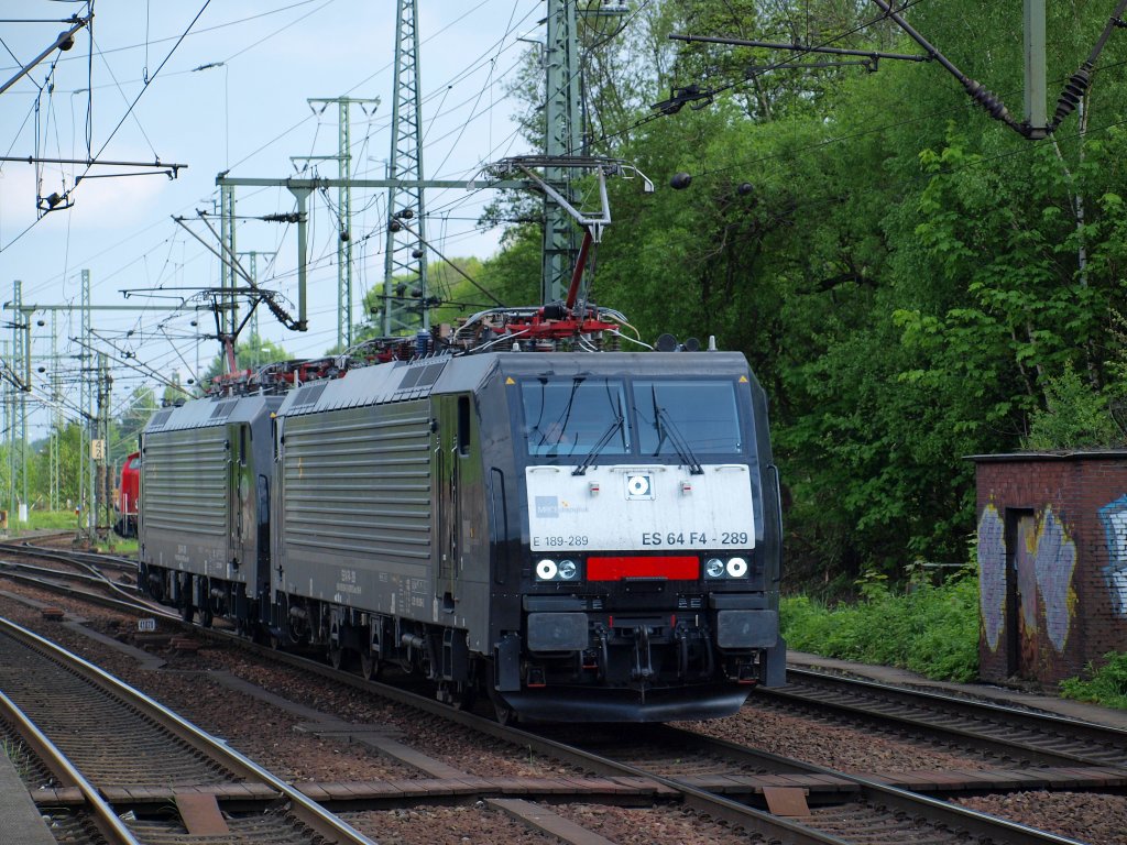 189 289 und 288 fuhren gemeinsam nach Hohe Schaar durch den Bahnhof Hamburg-Harburg am 22.5.