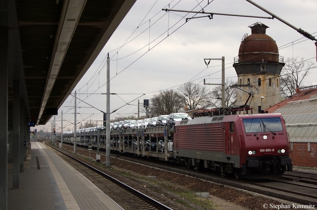 189 800-6 MTEG/ITL mit VW-Autozug in Rathenow in Richtung Wustermark unterwegs. 08.04.2011