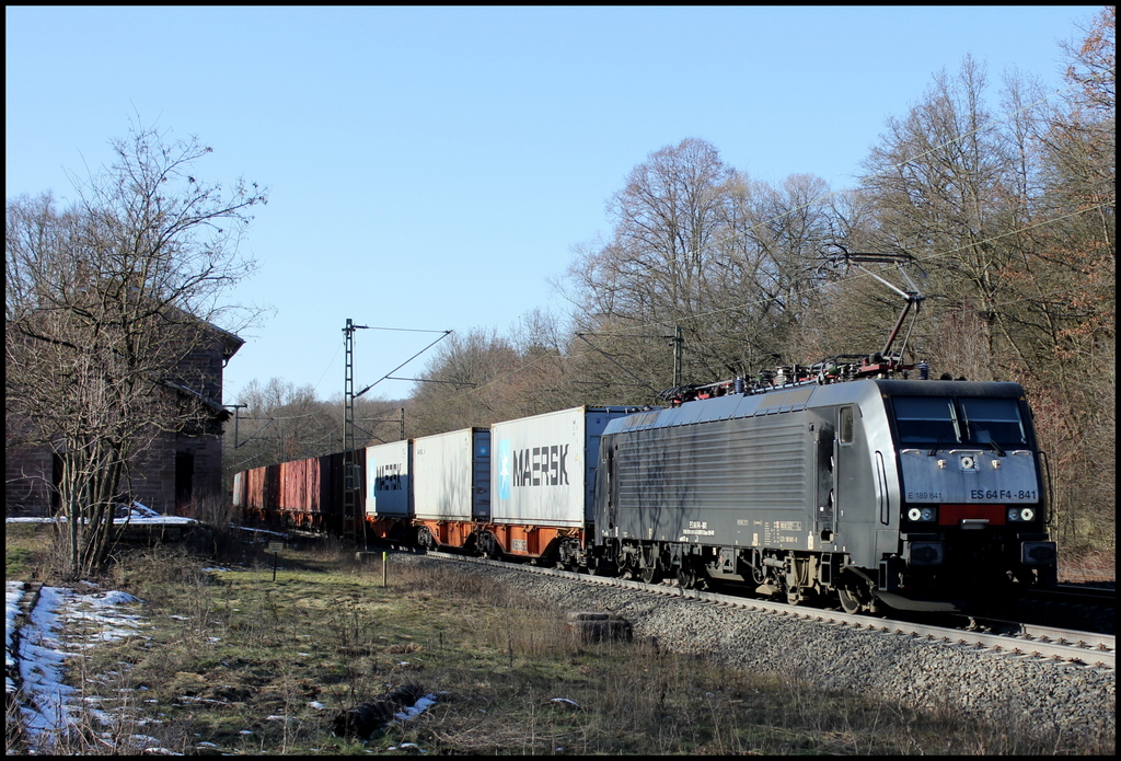 189 841 der WLC mit DGS	95286 Bremerhaven Kaiserhafen - Passau Grenze am 02.03.13 in Vollmerz