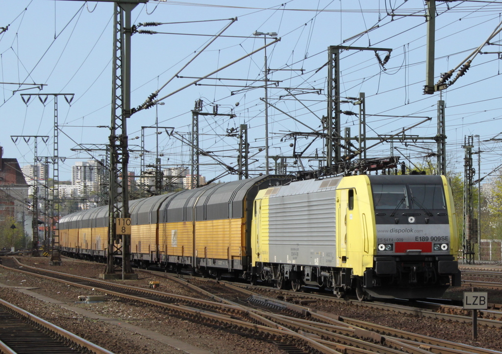 189 909 mit ARS Zug am 11.04.11 in Fulda