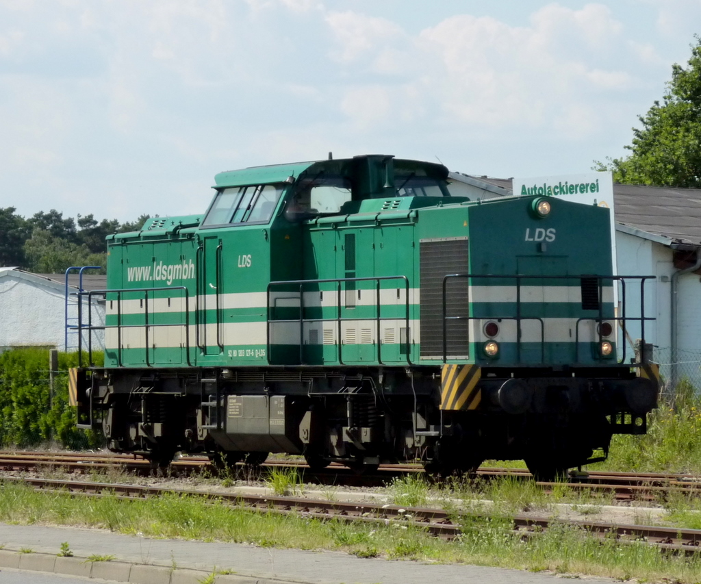 203 127-6 der LDS GmbH am 27.07.10 in Torgelow