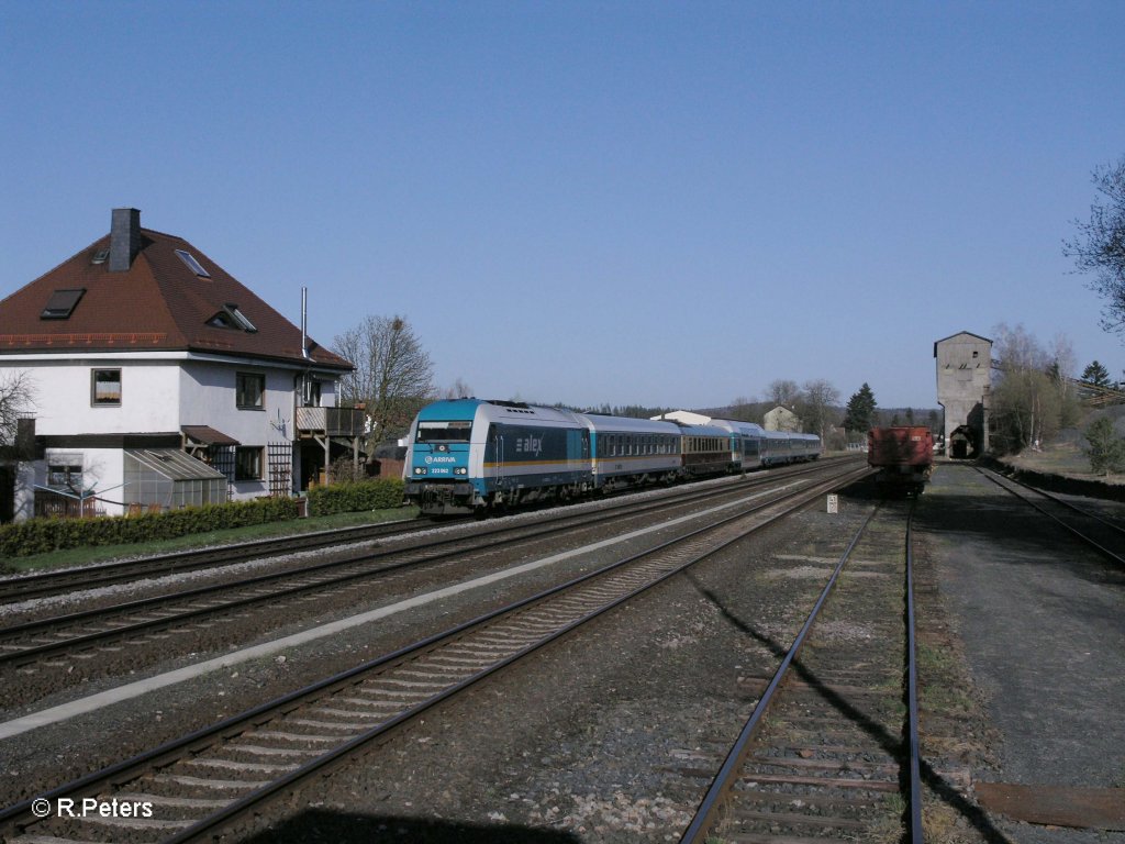 223 062 mit ALX84110 nach Hof in Pechbrunn. 09.04.11