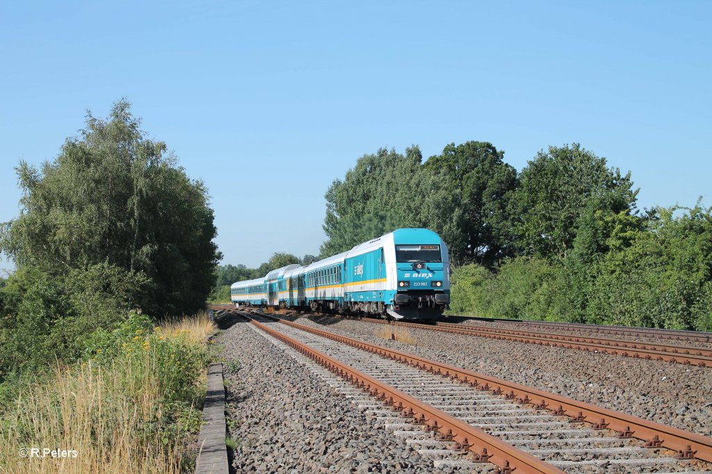 223 062 mit dem ALX84102 Mnchen - Hof bei Schnfeld. 01.08.13