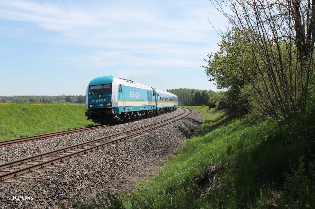 223 062 mit dem ALX84106 Mnchen - Hof bei Oberteich. 15.05.13