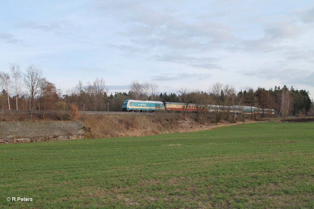 223 062 mit dem ALX84112 Mnchen - Hof sdlich von Wiesau. 17.04.13