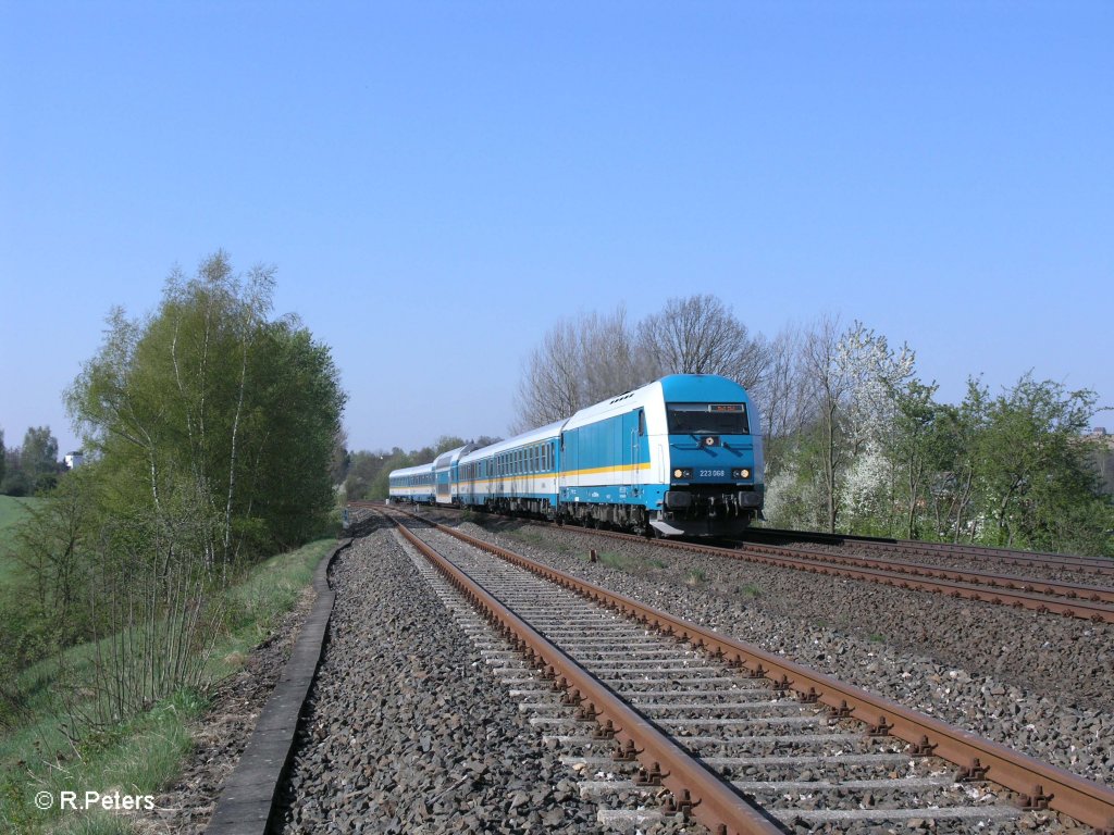 223 068 mit ALX84102 Mnchen - Hof bei Schnfeld. 23.04.11