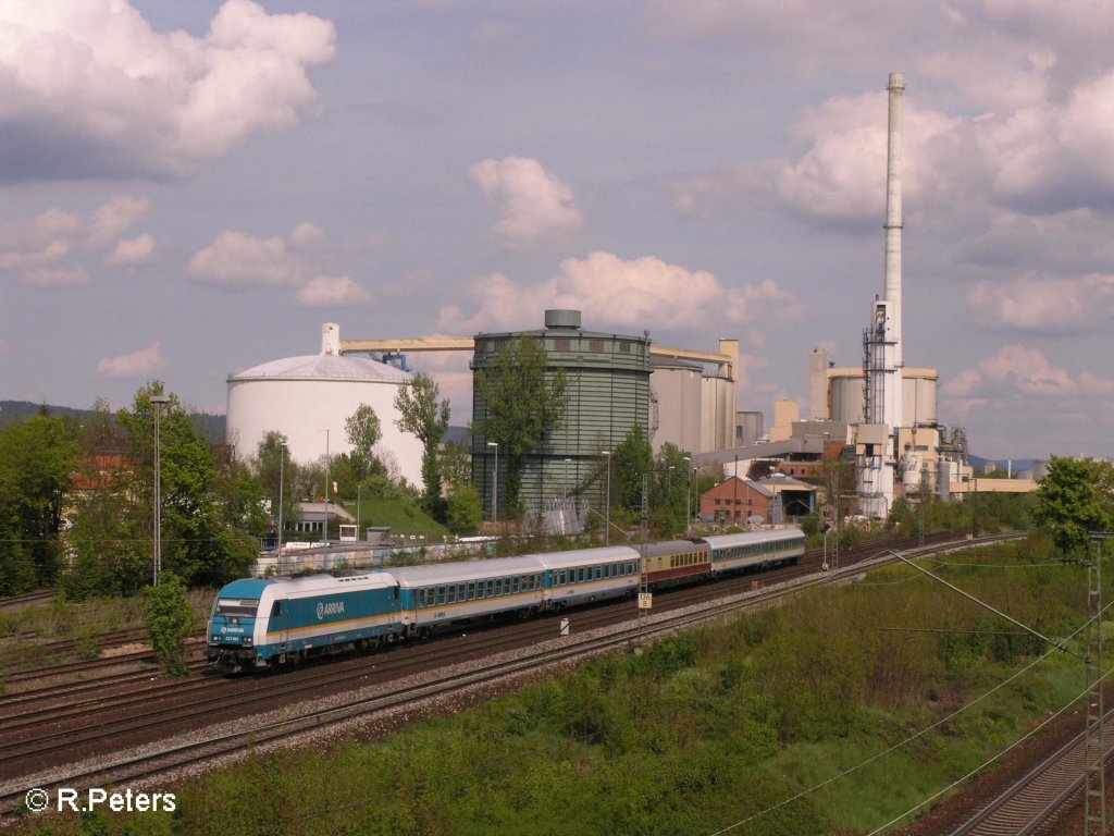 223 069 fhrt mit ein Alex nach Mnchen in Regensburg ein. 03.05.08