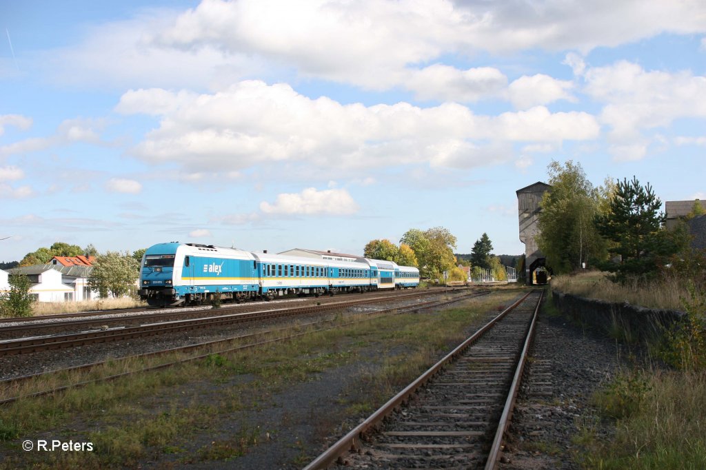 223 070 mit dem ALX84106 Mnchen - Hof in Pechbrunn. 03.10.12